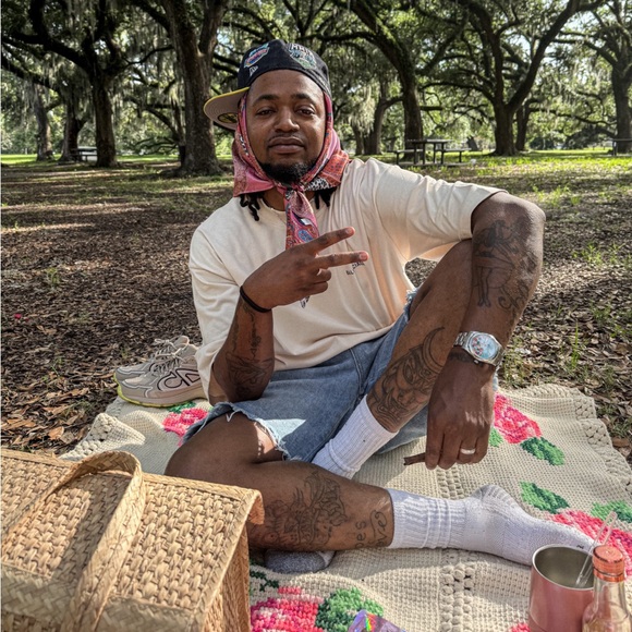 Meet your Posher, Jason - Picture 8 of 8